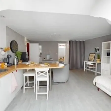 T1 Comfort With Parking And Wifi Apartamento